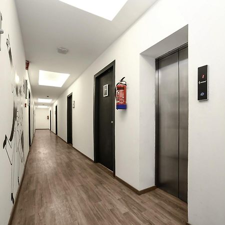 Collection O Townhouse 069 Hotel Gurgaon Exterior foto
