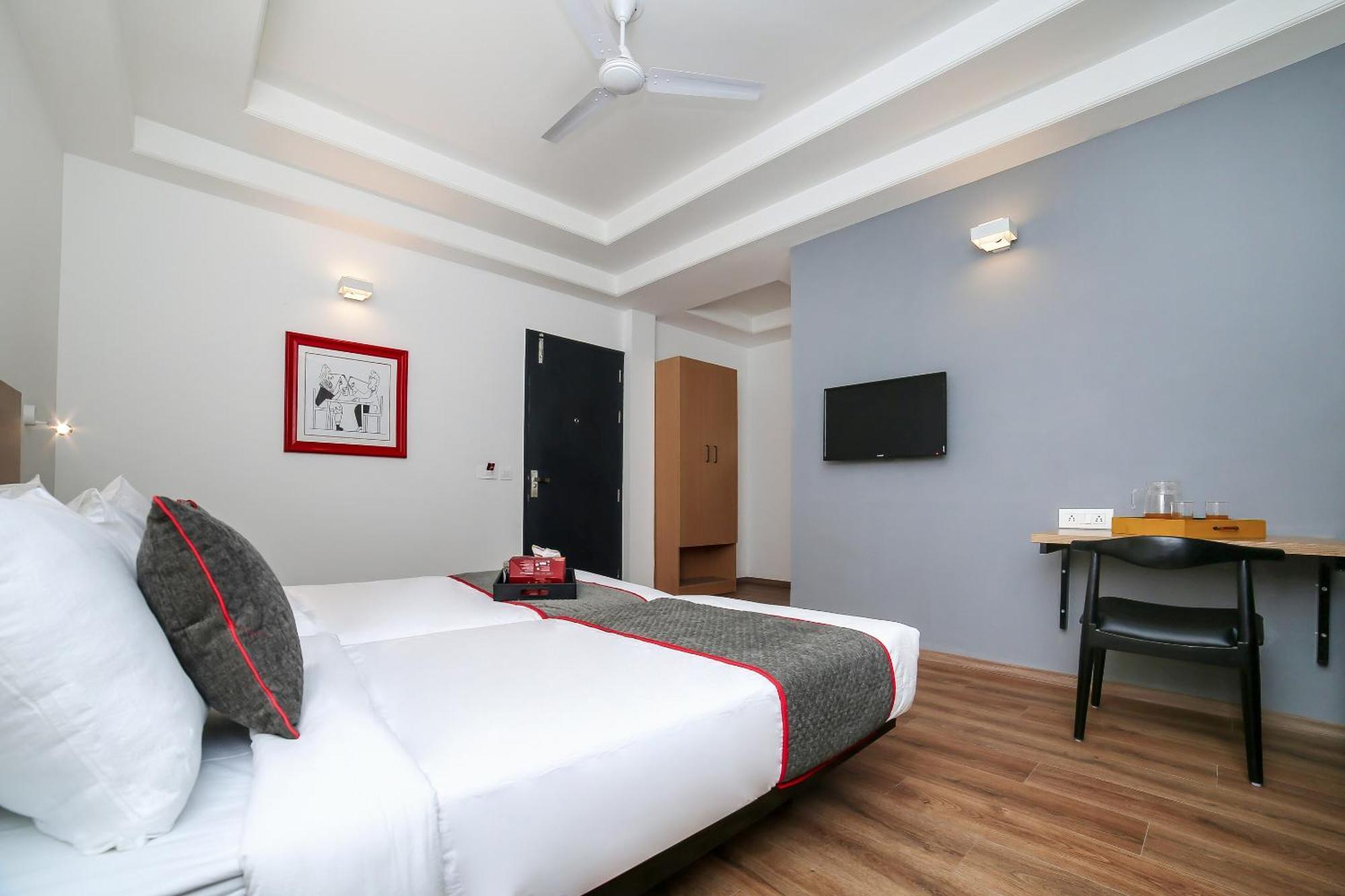 Collection O Townhouse 069 Hotel Gurgaon Exterior foto